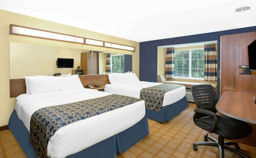 Microtel Inn & Suites - Kearney, Book Hotel Hoteller i Nebraska med parkering, Parkering