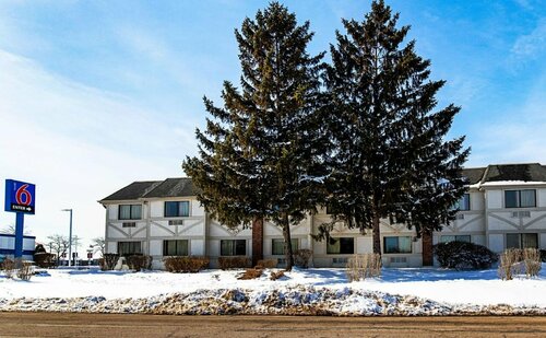 Motel 6 Chicago Northwest - Palatine, Book Motel Moteller i Chicago, Motel