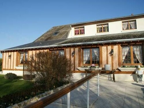Logis Hotel Le Vieux Fusil, Reserva ahora Hotel Hoteles de 3 estrellas en Sologne, 3*
