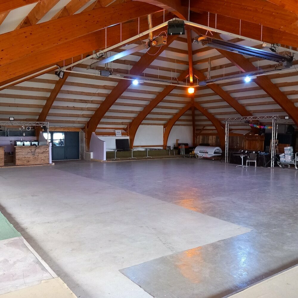 MONTLO RELAIS DES CERFS