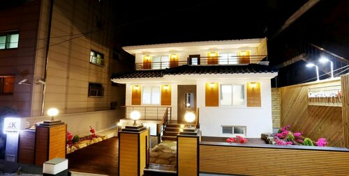 Hongdae Grace house, Забронировать Отель Мапхогу Сеул, рядом с Церковь Blue Light в Хондэ