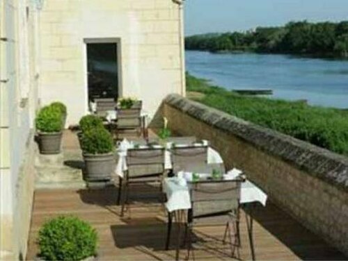Domaine du Héron, Забронировать Отель Отели Ривьер с парковкой, Парковка
