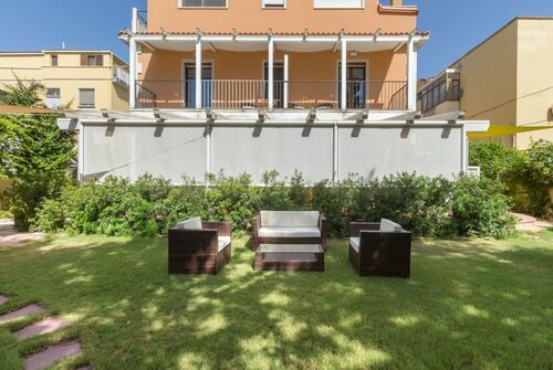 Guesthouse Libeticus, Varaa Matkakoti SantʼElia Sardinia
