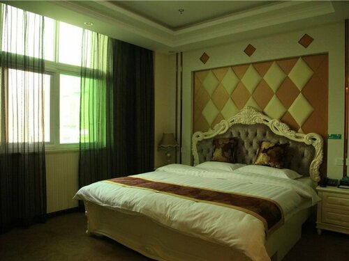 GreenTree Inn Henan Zhengzhou Wanda Hanghai Middle Road Business Hotel, Rezerwuj Hotel Hotele w Erqi District z parkingiem, Parking