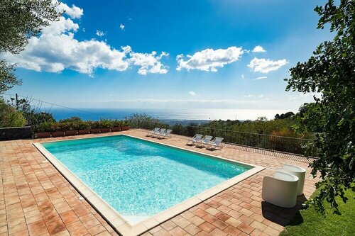 Mila, Book Villa Sommerhuse i Sicilien, Hytte