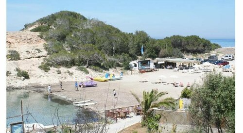 Apartmentos Nort, Book Apartment Hotels in Ibiza with Parking, Parking