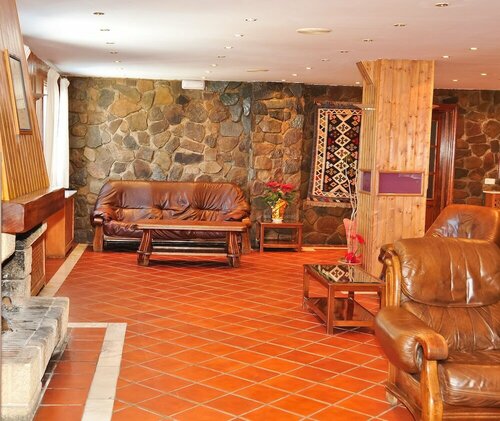 Hotel Nevasur, Забронировать Отель Прадольяно 