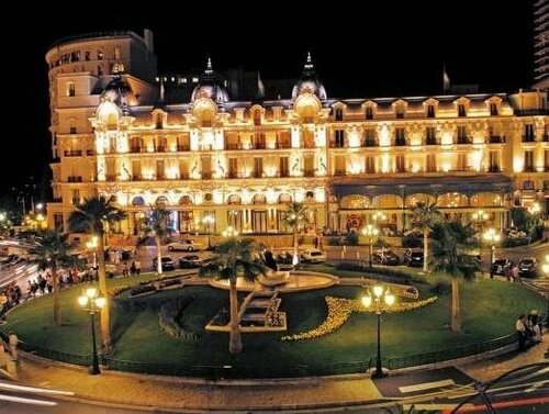 Hôtel de Paris Monte-Carlo, Забронировать Отель Отели Монако и окрестностей с парковкой, Парковка