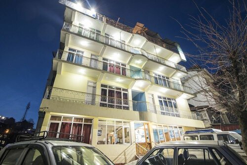 Triveni Hotel, Забронировать Отель Манали штат Тамилнад, рядом с Tibetan Monastery