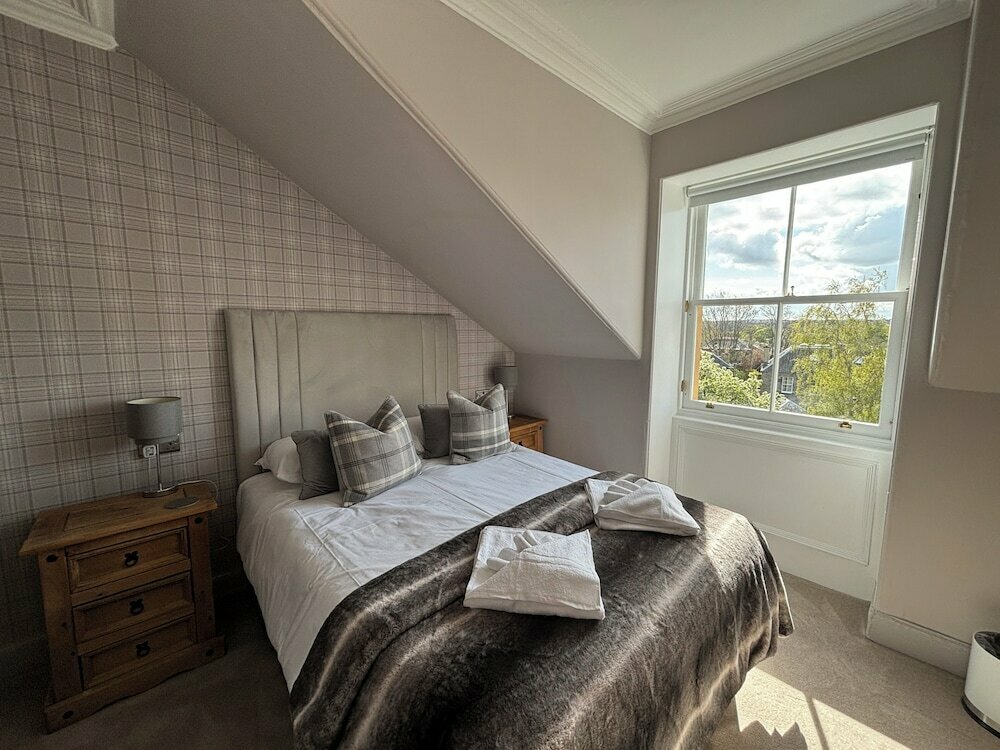 Clarin Guest House