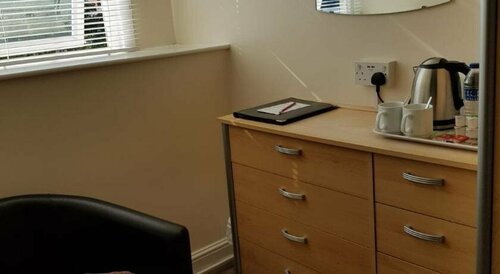 Ivanhoe Guest House, Забронировать Гостевой дом Отели Восточного райдинга Йоркшира с парковкой, Парковка
