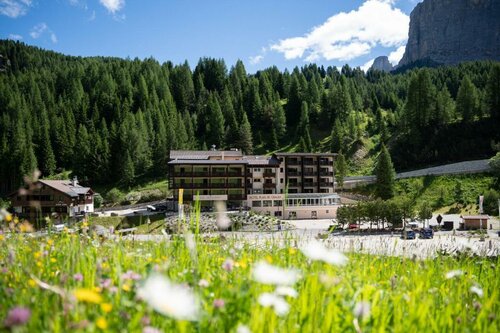 Hotel Plan de Gralba - das Berghotel, Забронировать Отель Сельва-ди-Валь-Гардена Кортина-д'Ампеццо