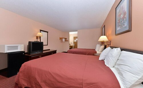 Super 8 Chenoa, Book Hotel Chenoa Illinois