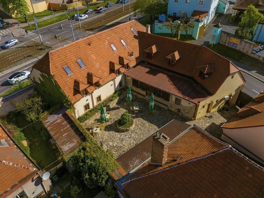 Hotel BELLA