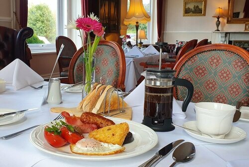 Bourne Hall Country Hotel, Забронировать Отель Шанклин Остров Уайт