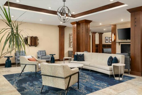 Homewood Suites by Hilton Newport-Middletown, Book Hotel Hoteller i New England med parkering, Parkering