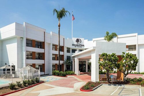Doubletree By Hilton Pomona, Забронировать Отель Помона Большой Лос-Анджелес