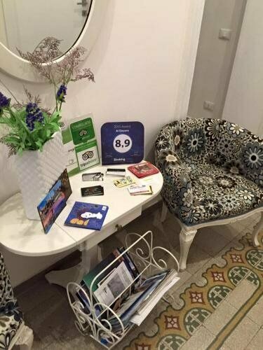 Al Decoro