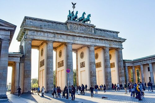 Garner Hotel Berlin - Gendarmenmarkt, an IHG Hotel, Prenota Hotel Hotel a Berlino con parcheggio, Parcheggio