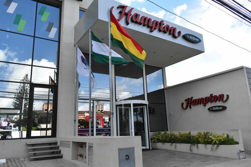 Hampton by Hilton Santa Cruz, Забронировать Отель Отели Санта-Крус-де-ла-Сьерры с завтраком, Завтраки