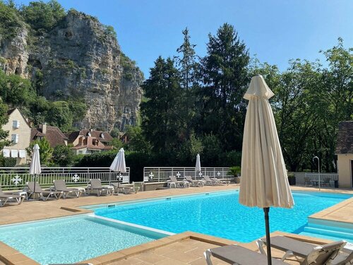 Les Falaises Gluges, Varaa Hotelli Martiel Dodogne Valley