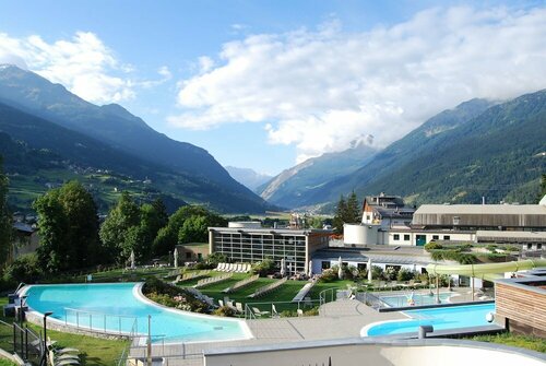 Residence Chalet Gardenia, Book Chalet Sommerhuse i Bormio, Hytte