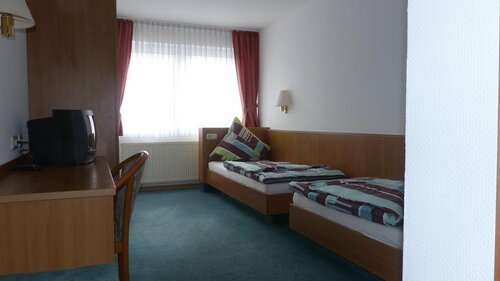 Hotel Ortenberger Hof, Забронировать Отель Ортенберг земля Гессен