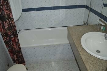 Duyen Saigon Hotel, Забронировать Отель Район 11 Хошимин