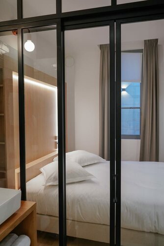 Hotel Lola, Забронировать Бутик-отель Отели Бордо с завтраком, Завтраки