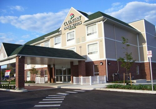 Country Inn & Suites by Radisson, London South, On