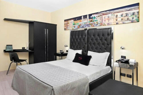 LHP Suite Roma Piazza di Spagna, Забронировать Гостевой дом Спанья Рим, рядом с Вилла Максенция