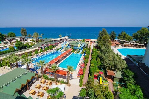 Lims Bona Dea Beach Hotel, Забронировать Отель Отели Кемер с парковкой, рядом с Парк Кугулу, Парковка
