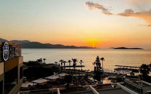 The Oba Hotel, Rezerwuj Hotel Hotele w Torba z parkingiem, Parking