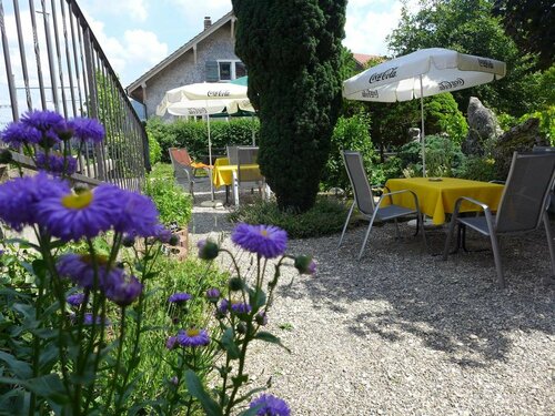 Hôtel-Restaurant de la Gare, Boek Hotel Glovelier 