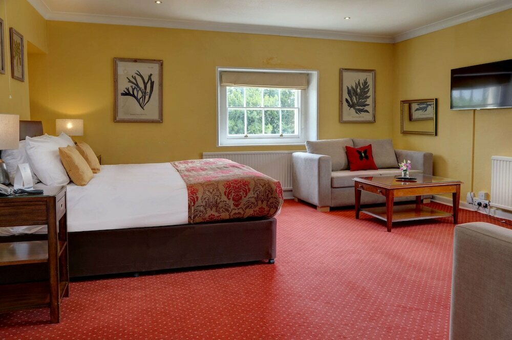 Henbury Lodge Hotel
