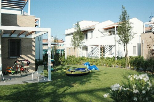 Villaggio Laguna Blu, Забронировать Курортный отель Отели Венеция-Джулия с бассейном, Бассейн