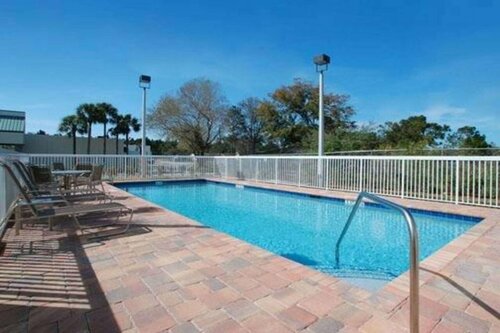 Comfort Suites Palm Bay - Melbourne, Забронировать Отель Отели штата Флориды 4 звезды, 4*