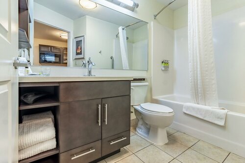 Candlewood Suites Lincoln, Varaa Hotelli Lincoln Nebraska