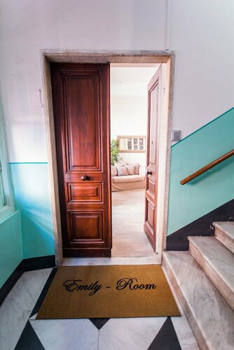 Emily Rooms, Buchen Sie Pension San Remo Blumenriviera