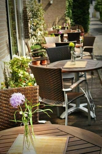 Hotel Litjes, Забронировать Отель Гох Lower Rhine, рядом с Театр Goli