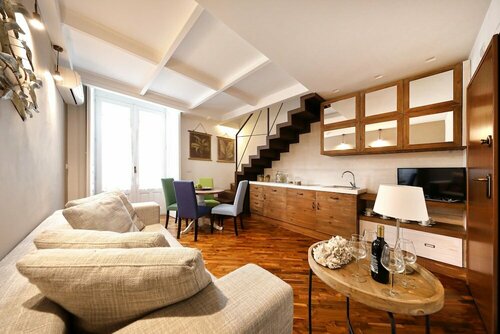 Ferrini Home Residence 150, Забронировать Отель Катания Сицилия, рядом с Базилика Колледжиата