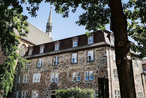 Renthof Kassel, Забронировать Отель Mitte Кассель, рядом с Кассельский университет