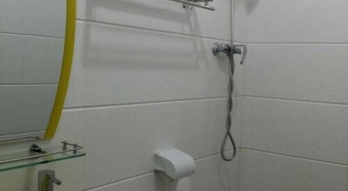 Maxi Inn, Prenota Affittacamere Bintulu 