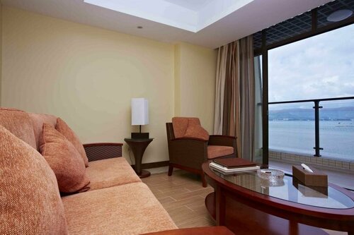 Dongshan Pearl Island Hotel, Забронировать Отель Отели Shenzhen Area 3 звезды, 3*