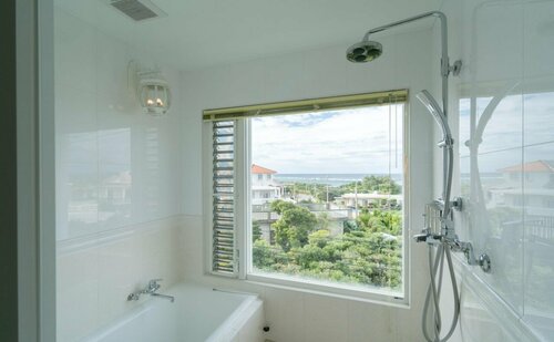 Auberge Bonne Chere Raout, Book Hostel / Vandrerhjem Hoteller i Okinawa med parkering, Parkering