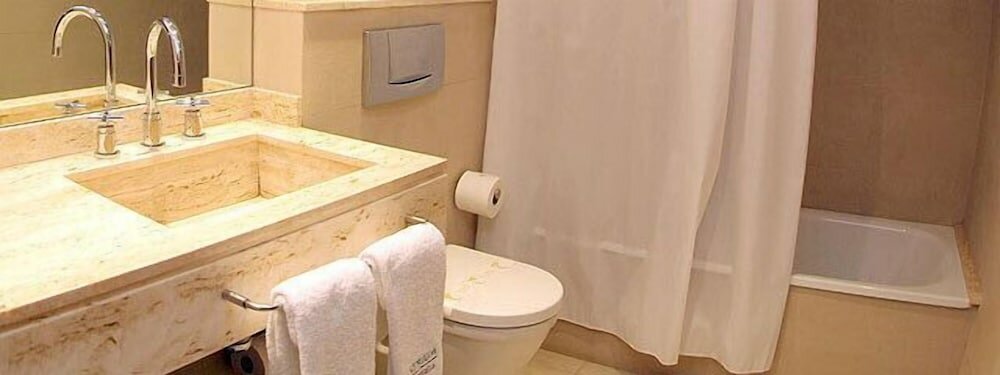 Apartamentos Sant Jordi Montbrio