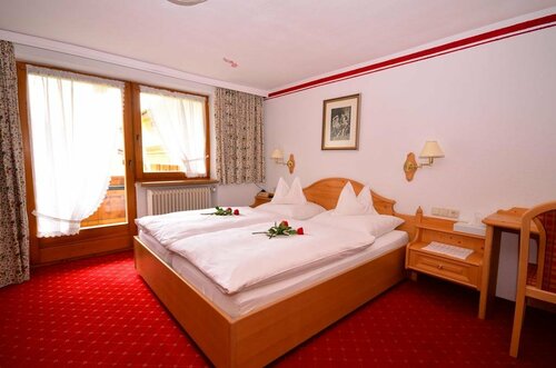 Pension Schafberg, Забронировать Отель Отели Лех 3 звезды, 3*
