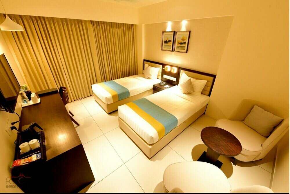 HOTEL CYPRESS