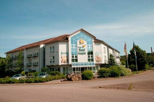 Hotel Saarpark, Забронировать Отель Бизнес-отели Мозеля - Германии, 4* 5*