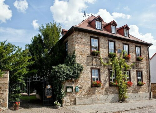 Hotel Lindenhof, Reserva ahora Hotel Hoteles en Garz con aparcamiento, Aparcamiento